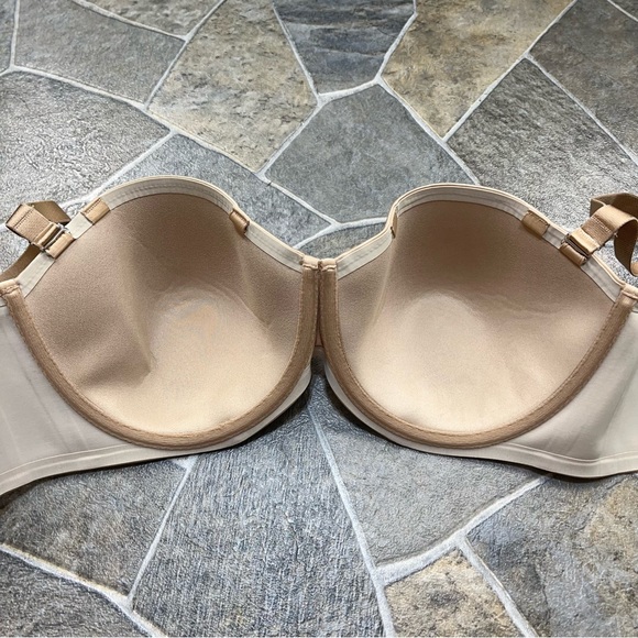 Soma Vanishing Strapless Bra - Picture 7 of 8